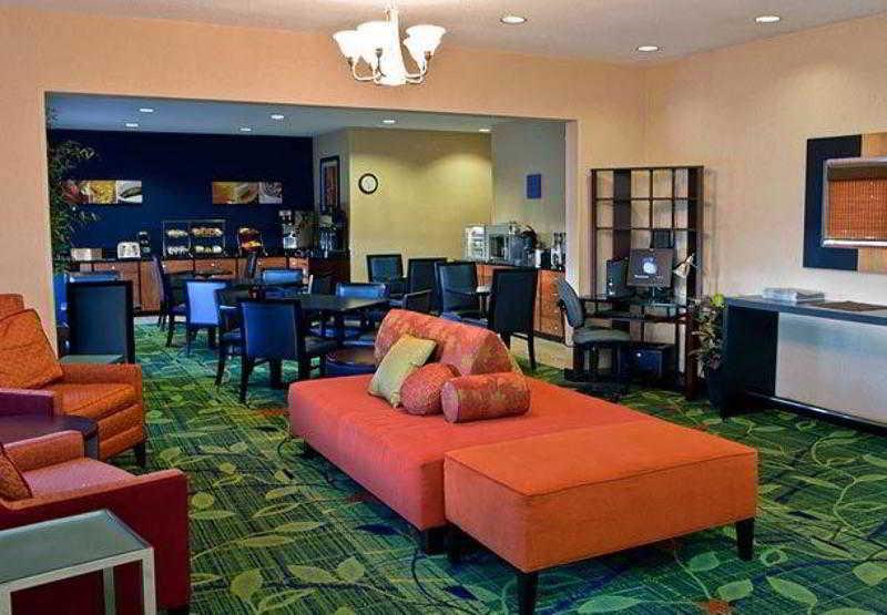 Fairfield Inn & Suites Lima Restaurant photo